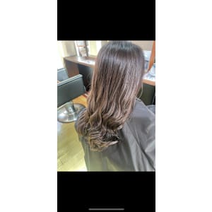 アッシュベージュ