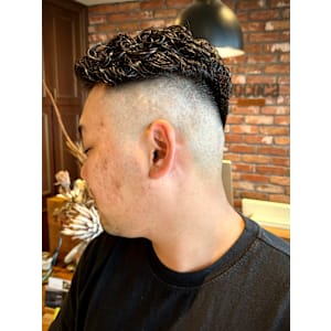 スキンフェード/メンズショート/メンズパーマ