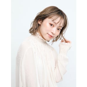 onk新宿×ミディアムヘア