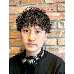 メンズカット/ツイストスパイラル