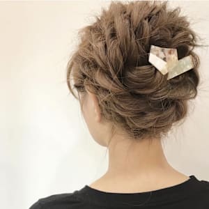 ツイストフラワーアレンジ