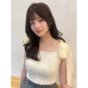 ブラウングレージュくびれヘア