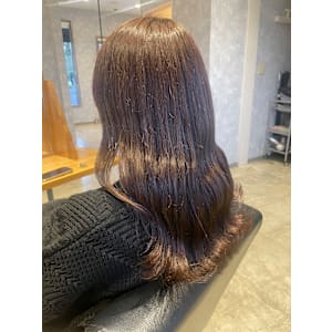 オリーブブラウン