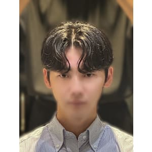 韓国風カルマパーマ 韓国ヘア メンズ 原宿 表参道