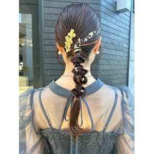 ポニーアレンジ