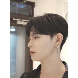 韓国ヘア ダウンパーマ 髪質改善 カルマヘア メンズ韓国ヘア