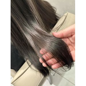 まろっとオリーブベージュ