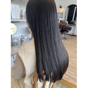 ダークトーン／ロングヘアー