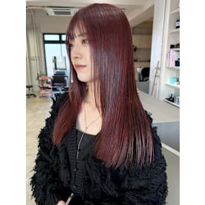 髪質改善カラー ワインレッド　ロングレイヤー 韓国ヘア