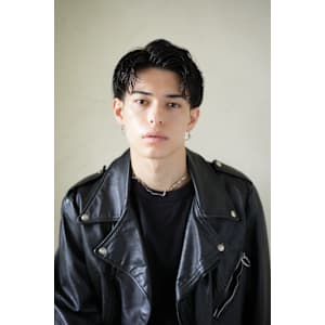 東京/センターパート/刈り上げ/直毛/マッシュ/ミディアム