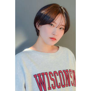 大人ショートボブ丸みショートカットマッシュショート前髪あり