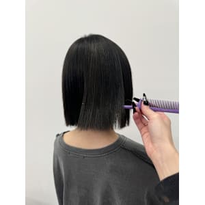 カットカラーでスッキリイメチェンStyle！