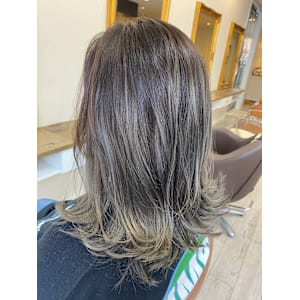 piccadilly circus×グラデーションカラー