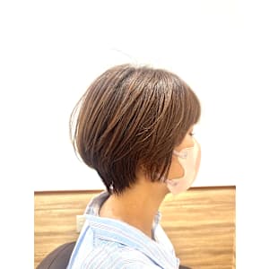 丸みくびれショート