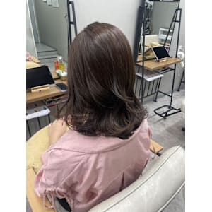 大人可愛い/赤み消しカラー