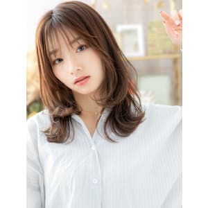 大人かわいい外国人風ナチュラルくびれミディ　くすみベージュ