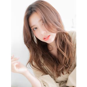 かきあげ前髪外国人風オンブレレイヤーロング　くすみベージュ