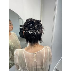 ボブヘアアレンジ/結婚式お呼ばれヘア/袴アレンジ/卒業式ヘア