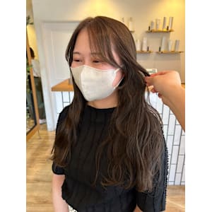 ベージュカラー