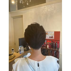 LIANA Hair Atelier×ショート