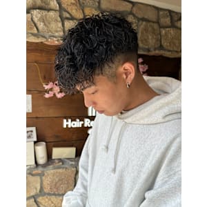 スペインカール/メンズショート/刈り上げ/ツイストスパイラル