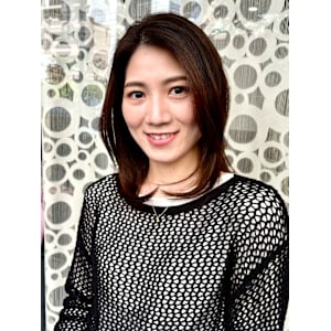 内巻きセミロング