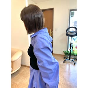 ツヤカラー　オリーブグレージュ