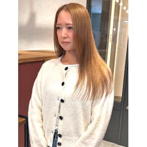 ハイトーンベージュ　ケアブリーチ　艶トリートメント　艶髪