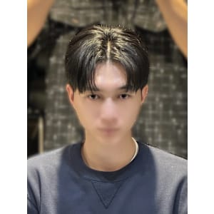 韓国ヘア コンマヘア 縮毛矯正 メンズ 表参道