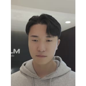 韓国ヘア ダウンパーマ 髪質改善 カルマヘア メンズ韓国ヘア