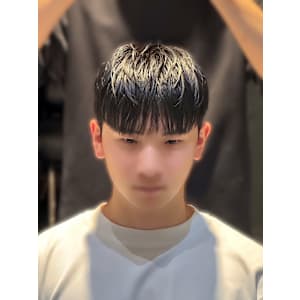 韓国ヘア ダウンパーマ 髪質改善 カルマヘア メンズ韓国ヘア