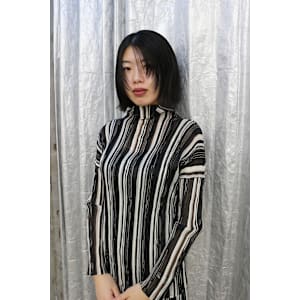 ステップボーンカット顔まわりレイヤーボブ