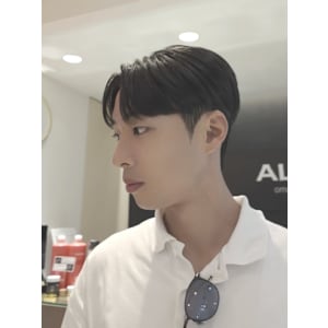 韓国ヘア ダウンパーマ 髪質改善 カルマヘア メンズ韓国ヘア