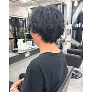 ミディアムパーマヘア