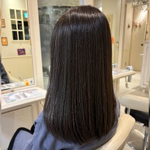 髪質改善カラーでツヤサラに