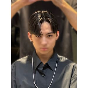 韓国ヘア ダウンパーマ 髪質改善 カルマヘア メンズ韓国ヘア