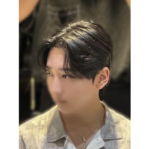 韓国ヘア ダウンパーマ 髪質改善 カルマヘア メンズ韓国ヘア