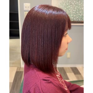 ワンレンボブ×レッドヴァイオレットカラー