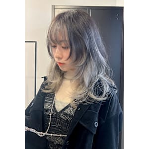 インナーカラー　アンブレラ　イヤリングカラー　ボブインナー