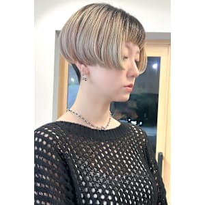 ショートカットひし形ショートボブ×前髪あり20代30代40代