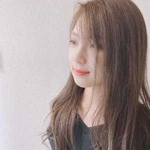 【アディクシーカラー】外国人風の透明感／柔らかいイメージに