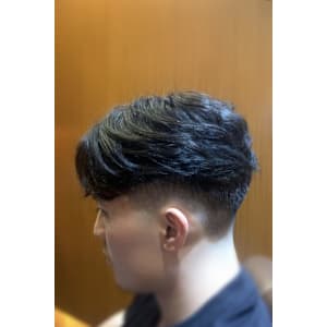 ナチュラルツーブロック