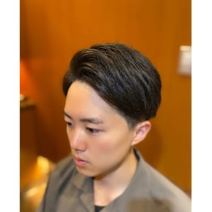 ナチュラルツーブロック