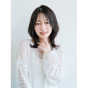 顔周りレイヤー×ミディアム