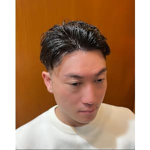 銀座　理容室　フェードカット　バックセット