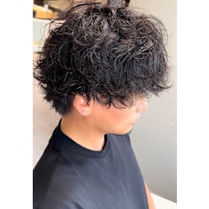 シャドウパーマ