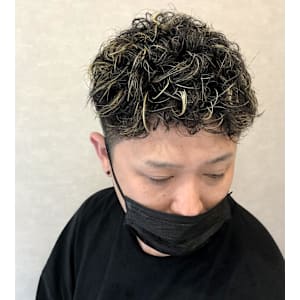 メンズ夏ショートハイライト