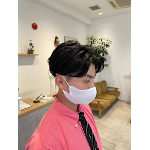 メンズセンターパート