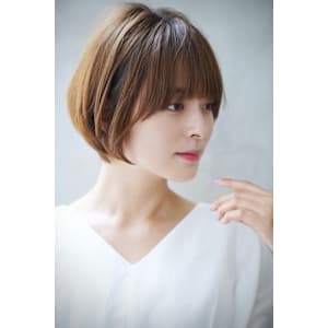 小顔マッシュショートボブ