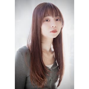 ストレートロング　ローレイヤーカット